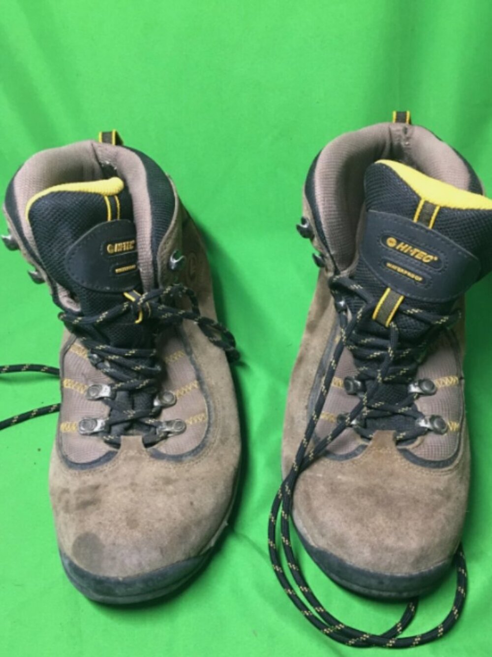 SIZE 12 HI-TEC Men's CAPE TRAIL  Waterproof Hiking Boot